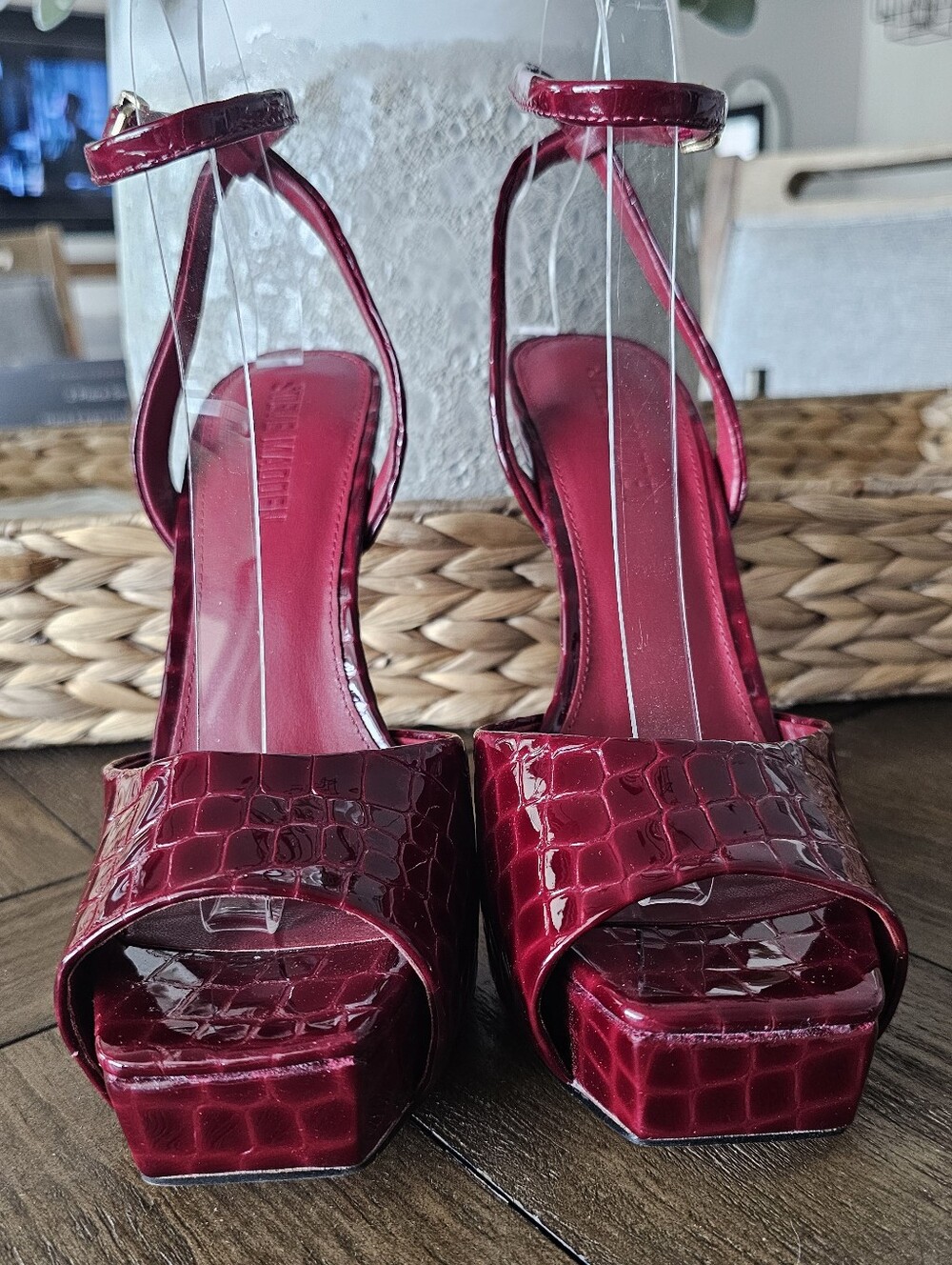 Steve Madden Red Croc-Embossed Platform Slingback Heels Shoes Women's Size 9.5